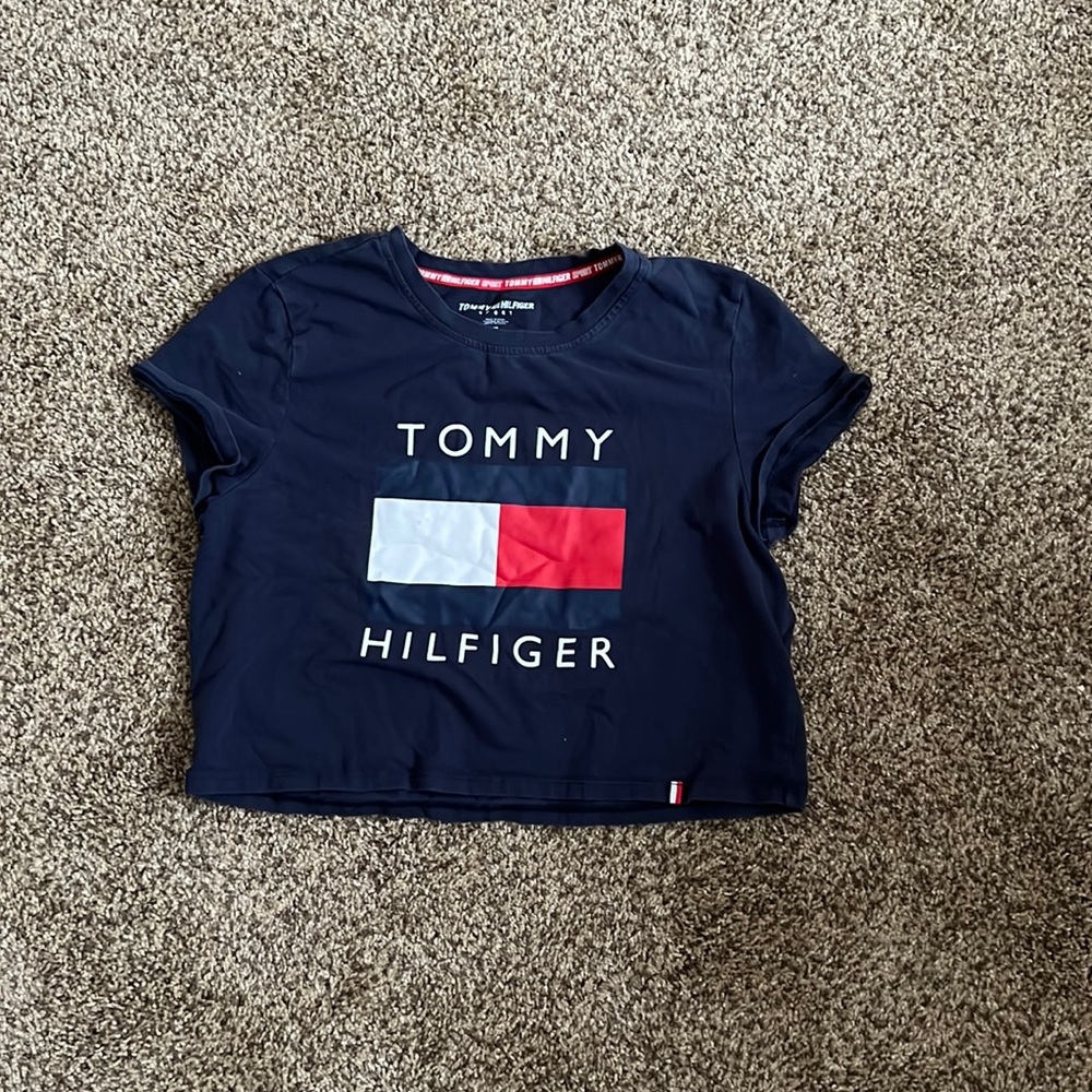 Tommy Hilfiger crop top size Medium